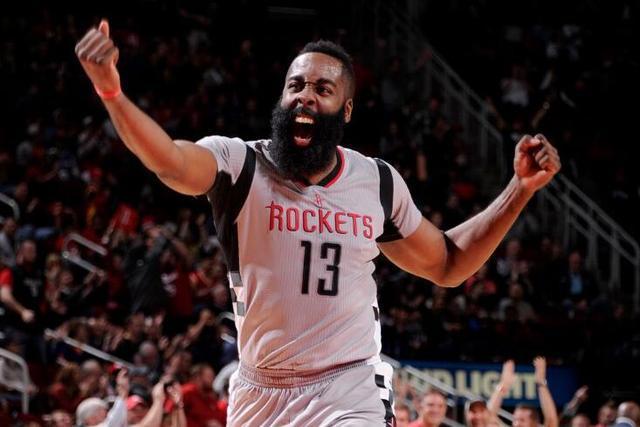 小瓦格纳35分魔术险胜76人 老鹰终结雄鹿7连胜