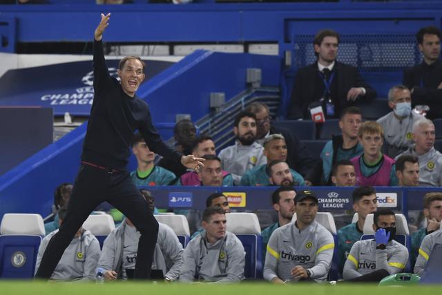 拜仁计划与诺伊尔续约，不打算提前召回努贝尔