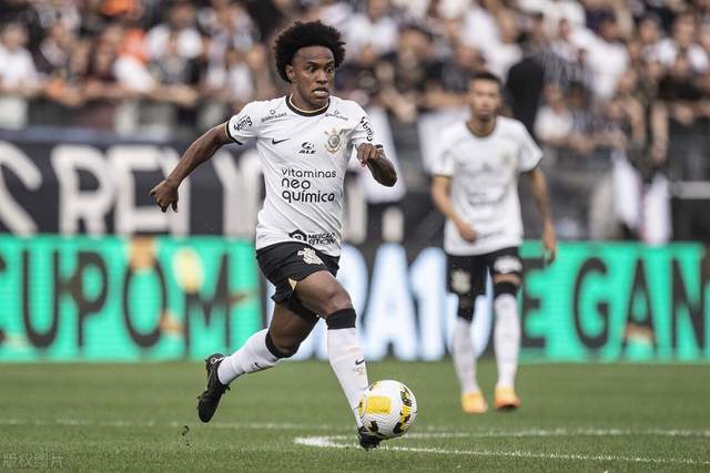 王哲林19+7+6上海胜江苏 浙江7人上双胜山西